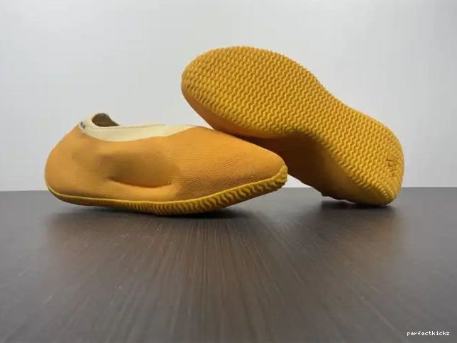 Adidas GW5353 RNR Sulfur Yeezy Knit 0622